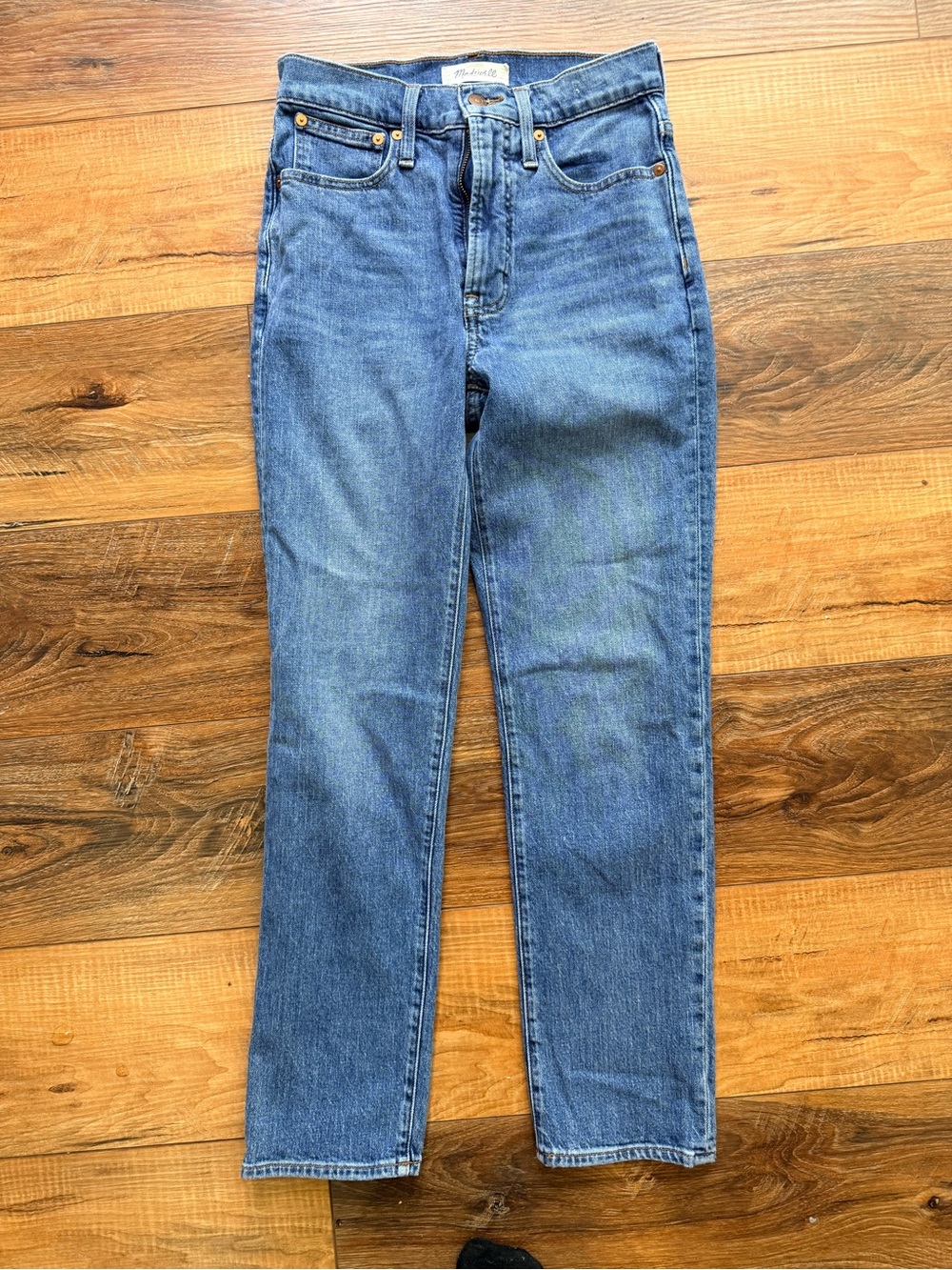 Madewell Straight-Leg Jeans in Medium Blue Wash